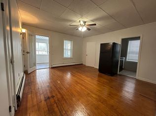 53 Almy St #1F, Fall River, MA 02720