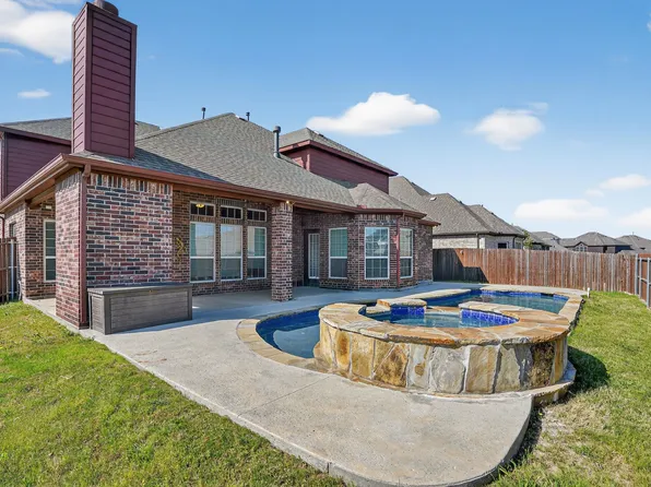 6500 Belhaven Dr, Fort Worth, TX 76123