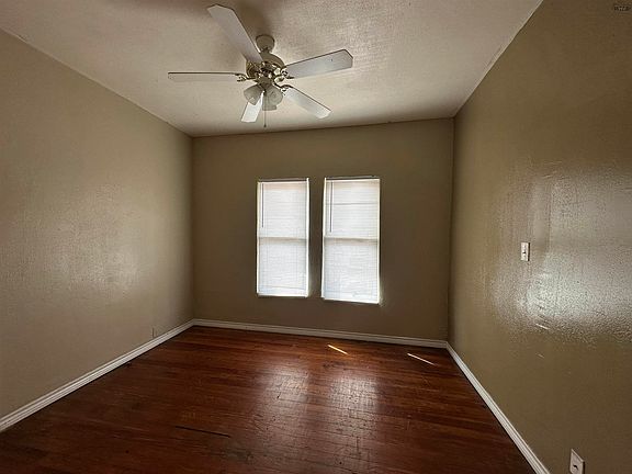 4th image of 2012 Monroe St