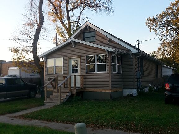 2nd image of 1116 2nd Ave N