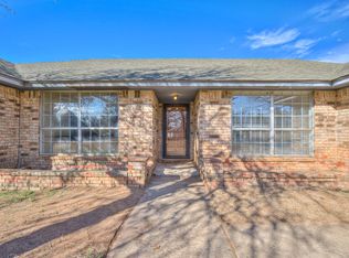 3301 Moran Dr, Harrah, OK 73045