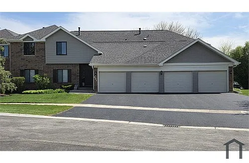871 Cross Creek Ct #D Photo 1