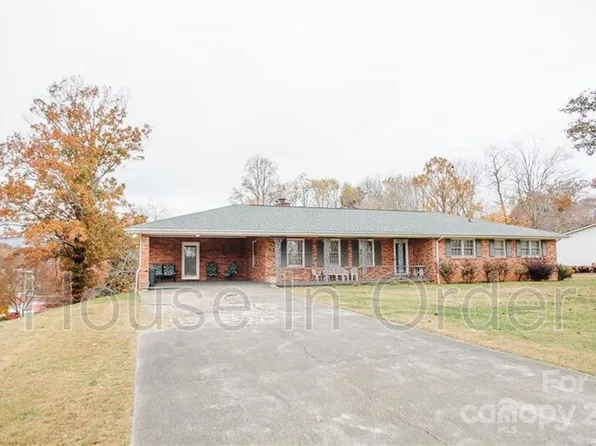219 Ridge Rd, Marion, NC 28752