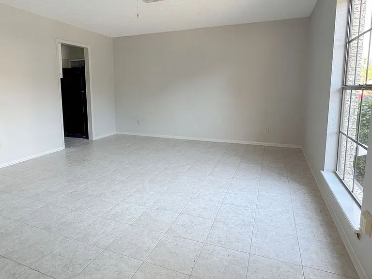 601 Hickory Dr #A — Photo 15