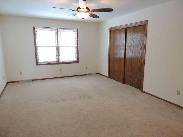 1st image of 1825 Paramount Dr