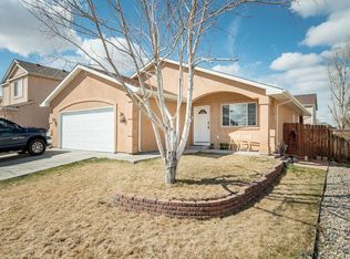 3919 Pronghorn Ln, Pueblo, CO 81005