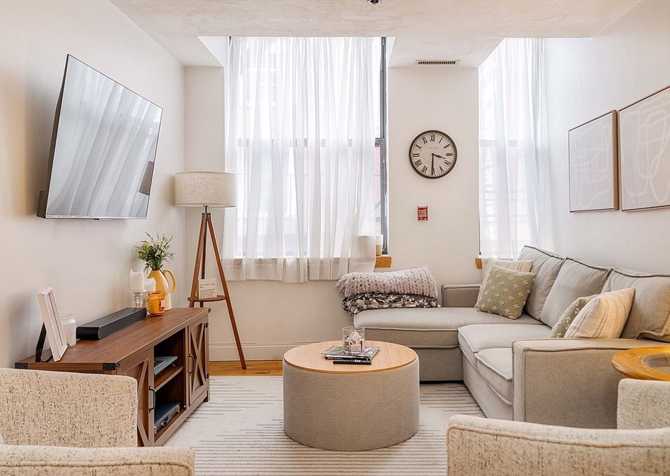1st image of 188 North St APT 22