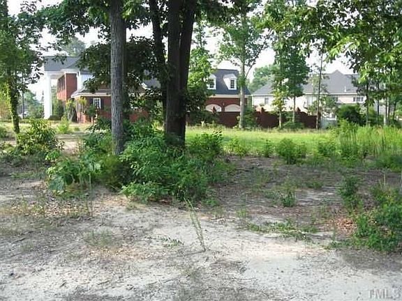 4th image of 234 Forest Creek Dr