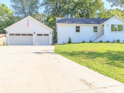 712 N Oakwood St, Rossville, GA, 30741