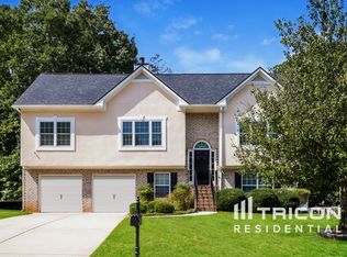 318 Summit View Dr, McDonough, GA 30253