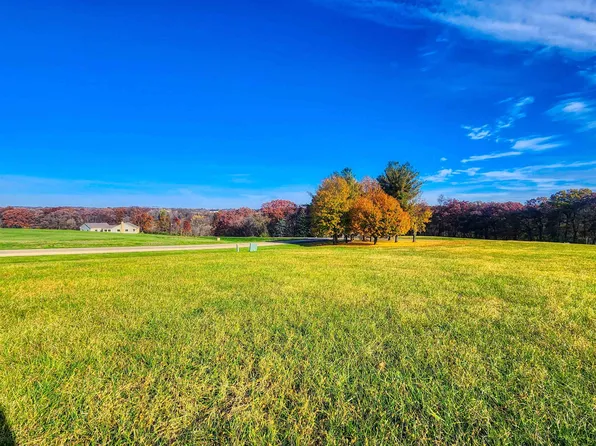 23-13 Broadview Dr, Lanark, IL 61046