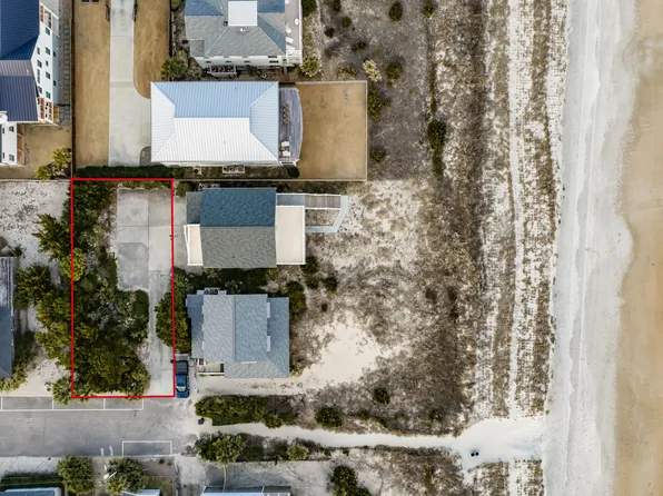 13 Charlotte Street E, Wrightsville Beach, NC 28480