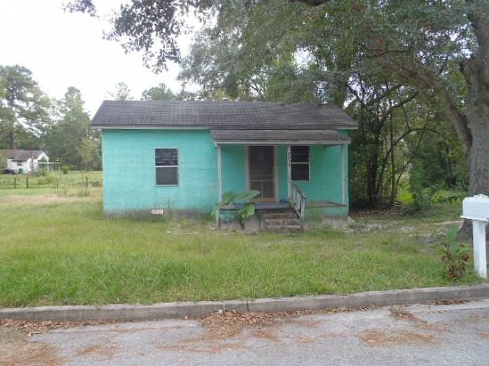 1st image of 905 W Adair St