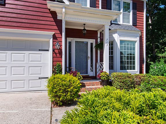 4th image of 713 Linden Ridge Dr