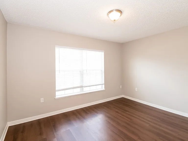 3610 Braeden Ct — Photo 13