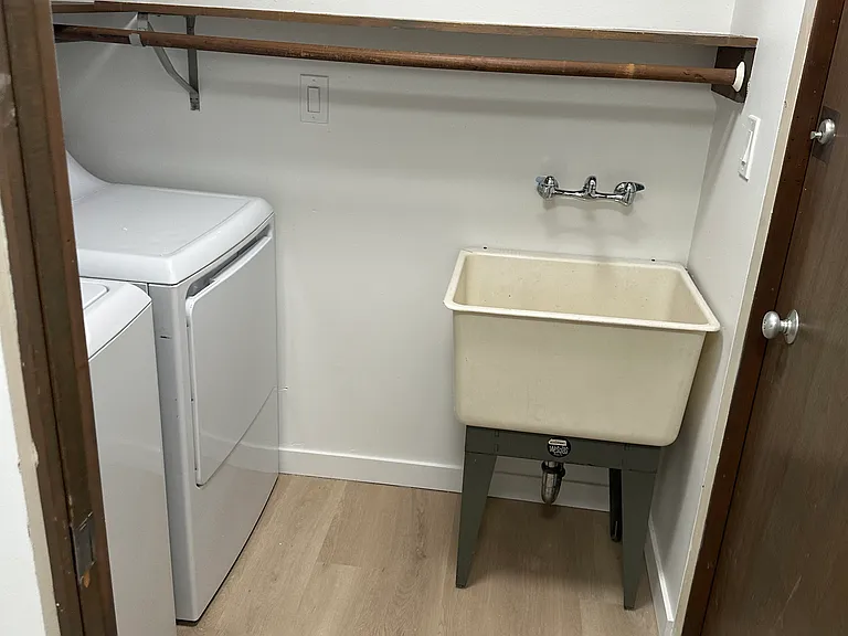 215 Valley St #401 — Photo 16