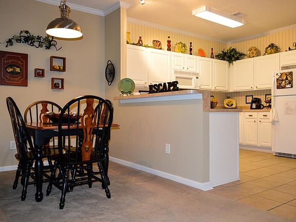 5th image of 1529 Lanterns Rest Rd Unit 102