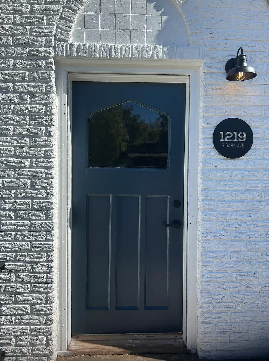 Welcome! (mail slot to come) - 1219 S Gary Ave