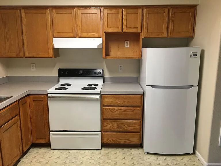 80-84 E Rosewood Ave #88 — Photo 10