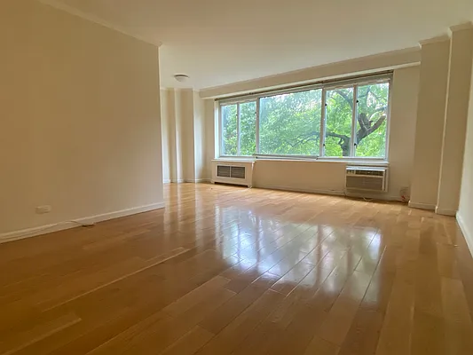 Rented by Akam Sales and Brokerage | media 1