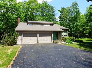 40 Jackson Hill Rd, Auburn, ME 04210