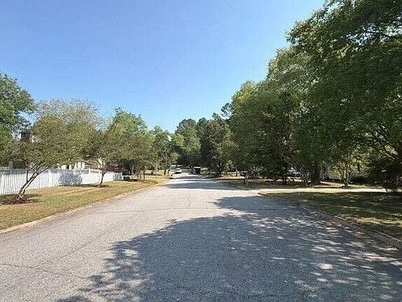 4th image of 5036 Netherwood Rd