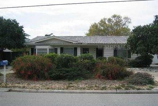 1st image of 226 Westwinds Dr