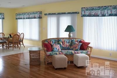 4th image of 457 N Fort Fisher Boulevard