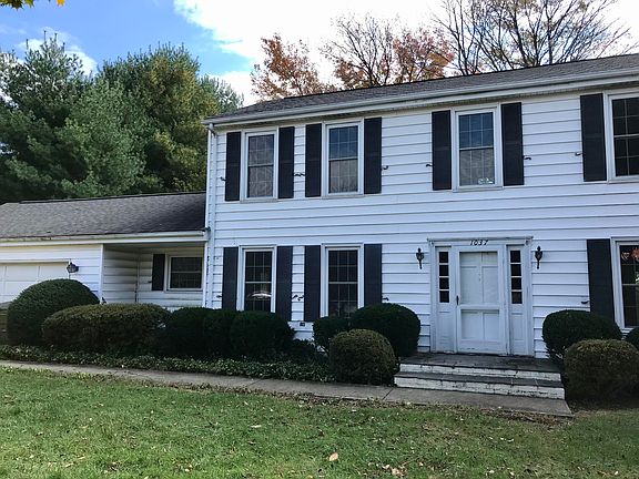 3rd image of 1037 Stonegate Dr