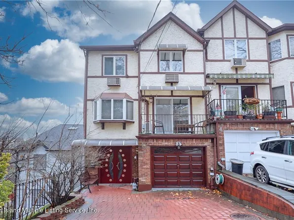 80 Longview Rd, Staten Island, NY 10304