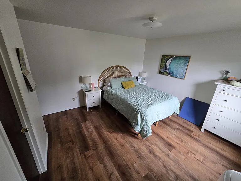 315 W Oak Ave #A — Photo 16