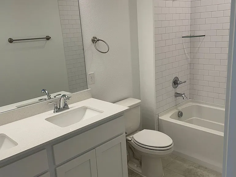 615 Collier Dr — Photo 12