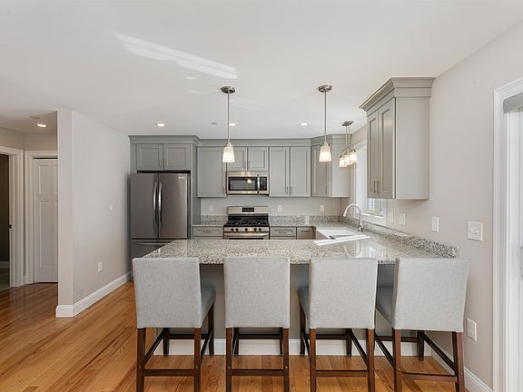 3rd image of 49 Tonella Road #A11