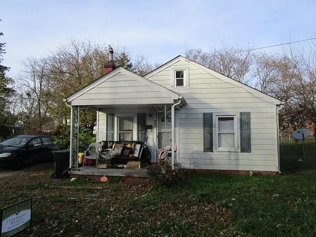 2nd image of 409 Albany St