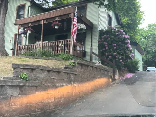 2 High St, Sodus, NY 14551