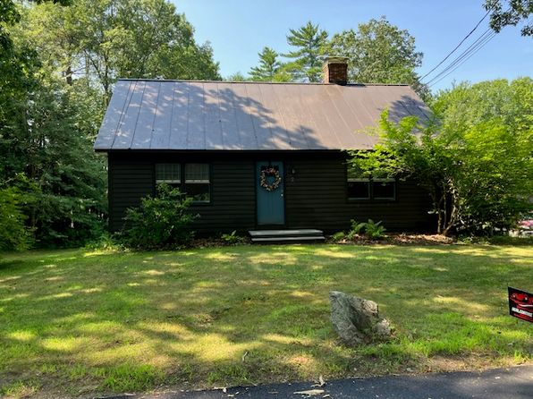 2 Forest Ave