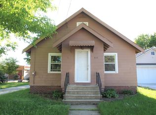 314 S Indiana Ave, Mason City, IA 50401