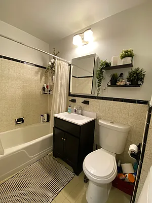 Rented by CPG Residential LLC | media 21