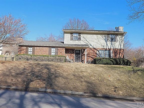 2nd image of 2418 Old Cape Rd