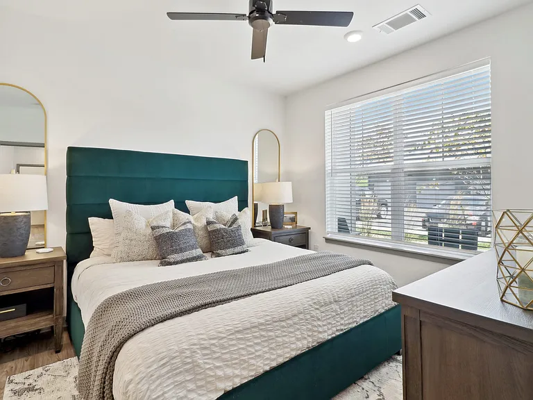 The Depot Luxury Apartments — Photo 72
