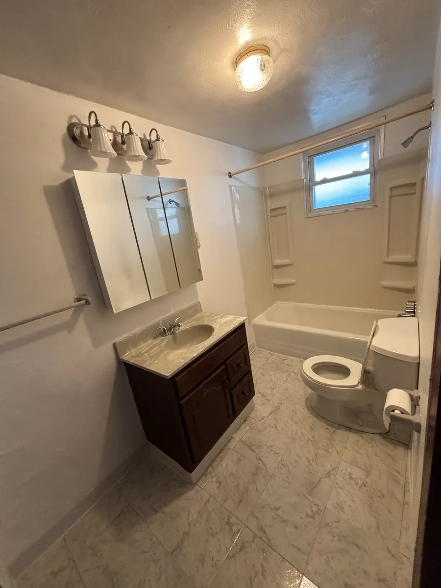 Bathroom - 912 Highland Ave