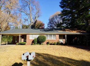 15 Ellis Dr, Jackson, TN 38301