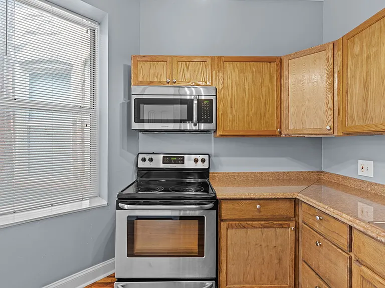 912-916 Lafayette Ave #914A — Photo 13