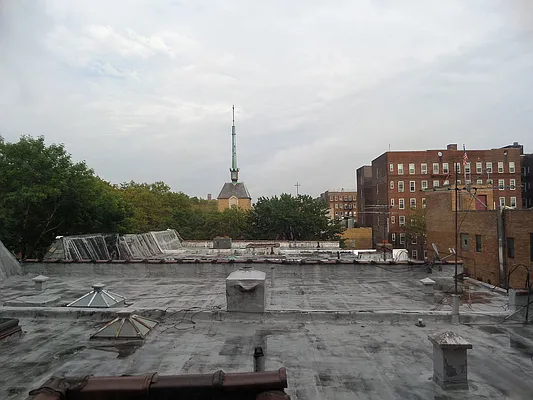 Rented by Vass Stevens Group | media 25