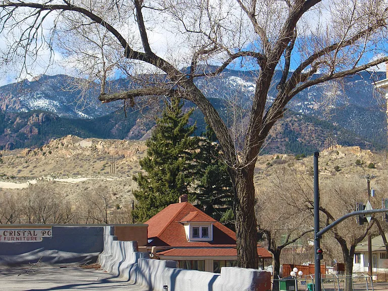 Views of Red Rock Canyon Opens Space and the Mountain Range