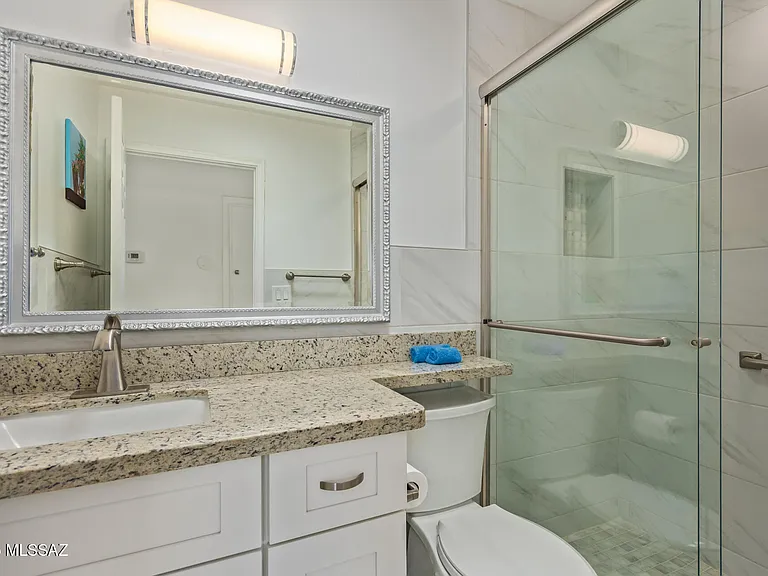 434 S Vista Del Rio — Photo 11