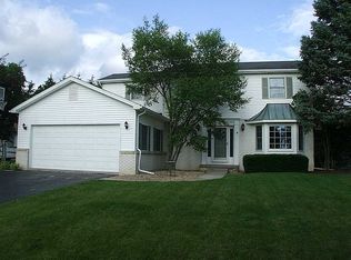 5534 Eagle Trace Dr, Sylvania, OH 43560