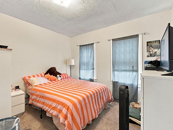 5th image of 1102 Mount Pleasant Ave