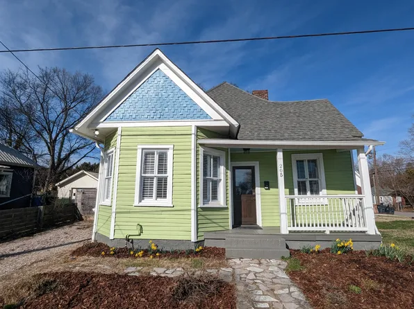 205 Kern Pl, Knoxville, TN 37917