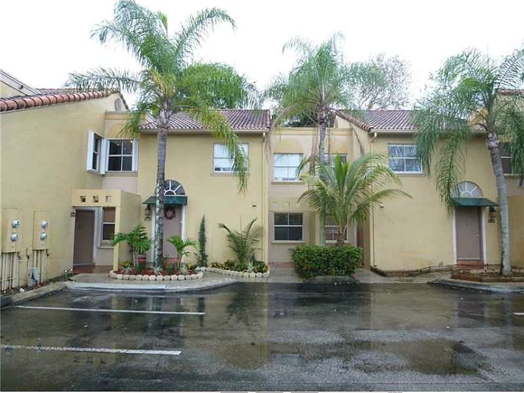 1st image of 9754 NW 47th Ter